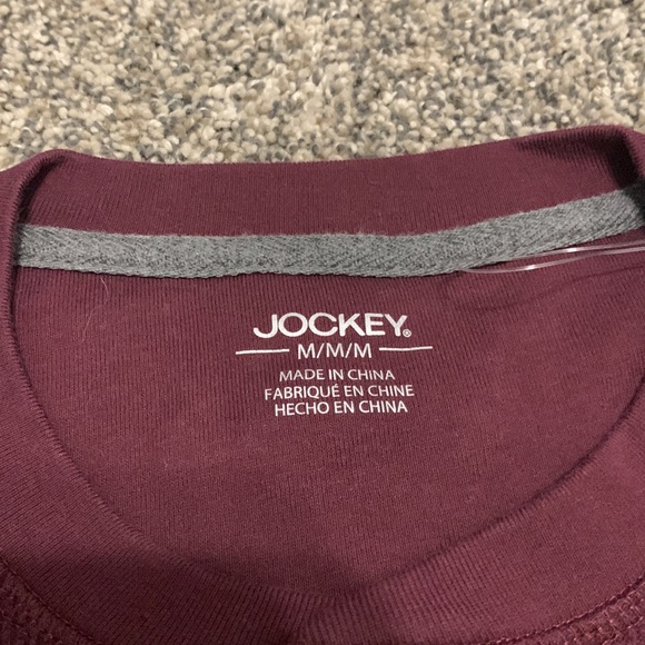 Maroon quarter button up NWOT - Picture 2 of 3